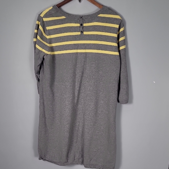 Old Navy Gray and Yellow Fitted Ribbed 3/4 Sleeve Sweater Dress - Picture 8 of 8